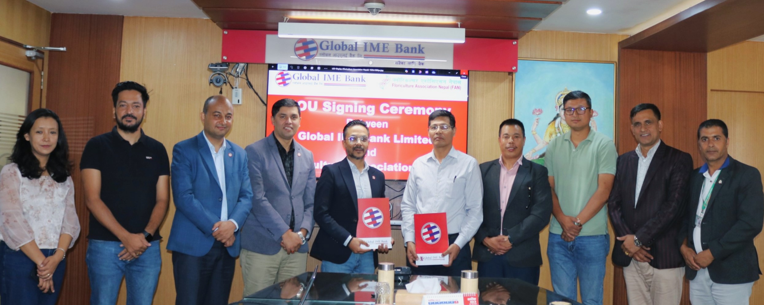 ग्लोबल आइएमई बैंकले पुष्प खेतीका लागि हरितगृह कर्जा प्रवाह गर्ने 